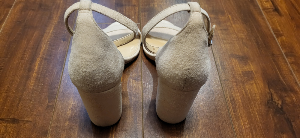 Vince Camuto suede nude block heels - photo 5
