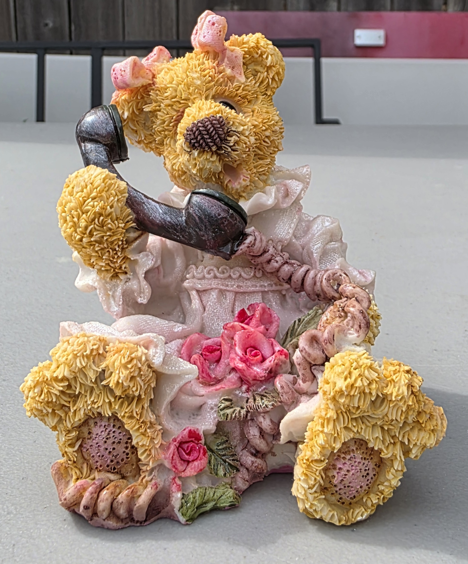 Enesco Precious Moments Figurine