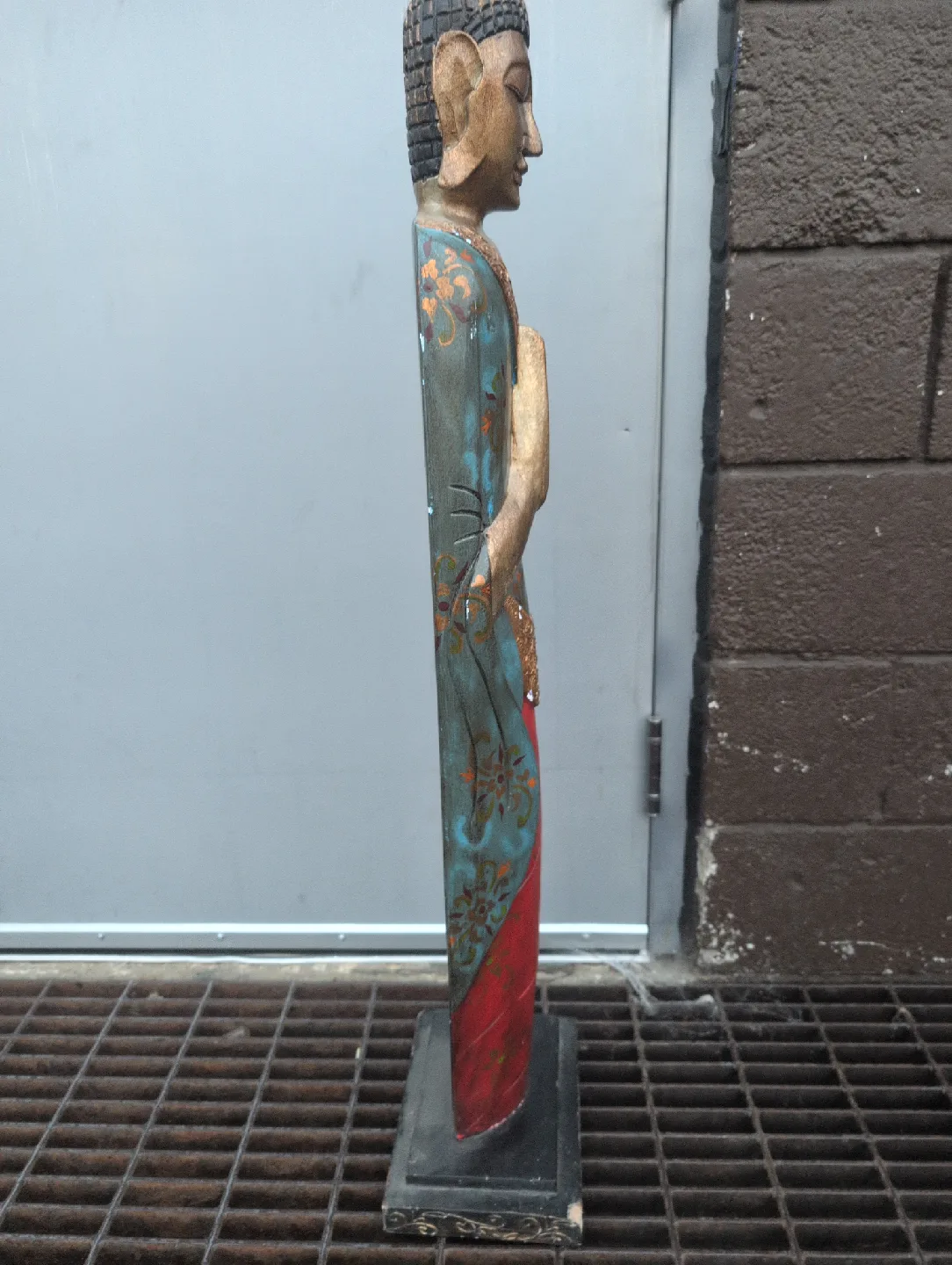 Wooden Buddha Statue image indicator(2)