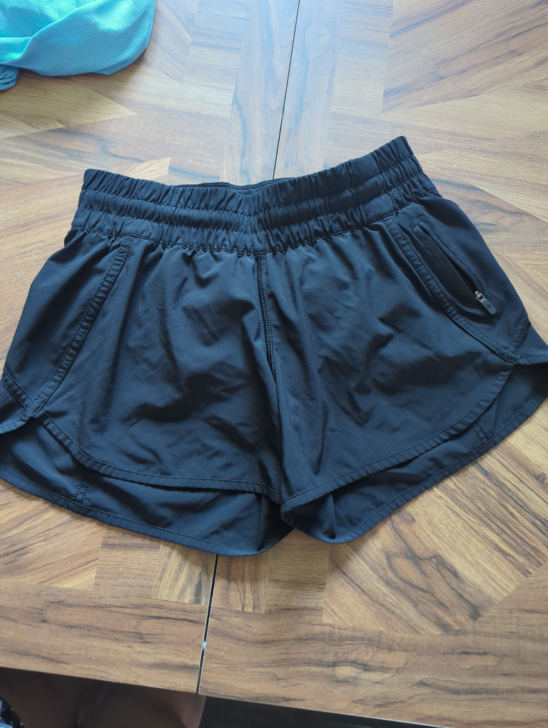 Lululemon Hotty Hot Shorts Black Size 8 - photo 2