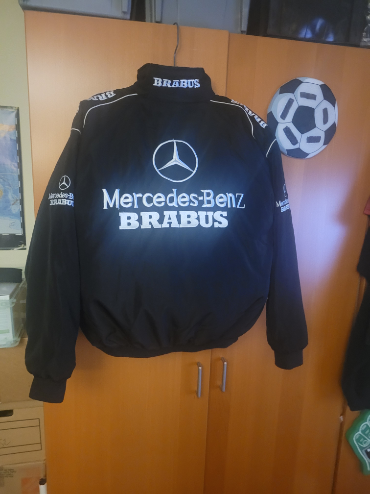 Mercedes-Benz Brabus Black Jacket 🥕