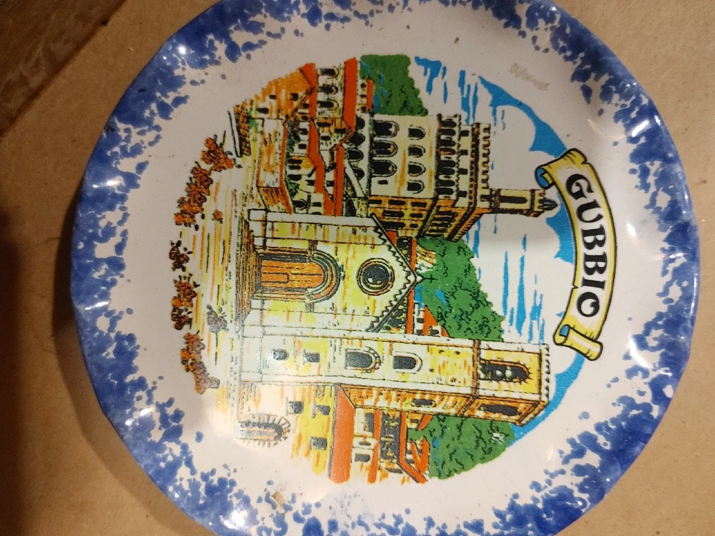 Vintage Decorative Plates - Travel Souvenirs image indicator(3)