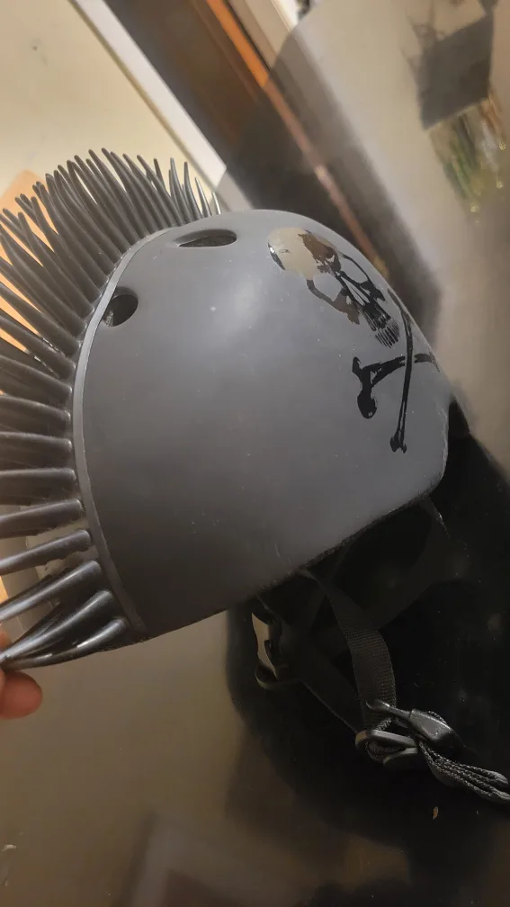 Black Helmet with Spikes image indicator(2)