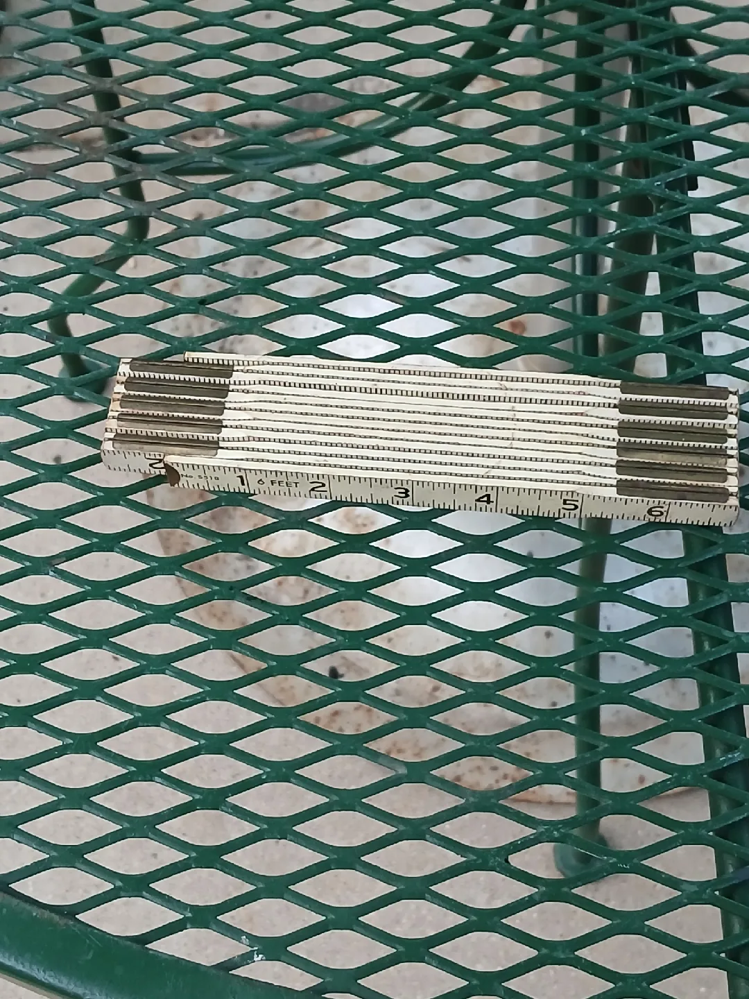 Folding Ruler - 6 Feet thumbnail