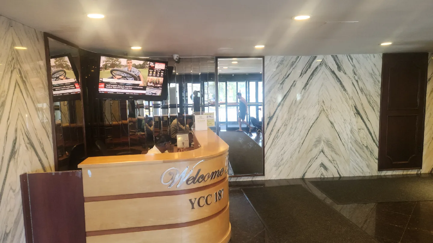 Apartment for lease image indicator(2)