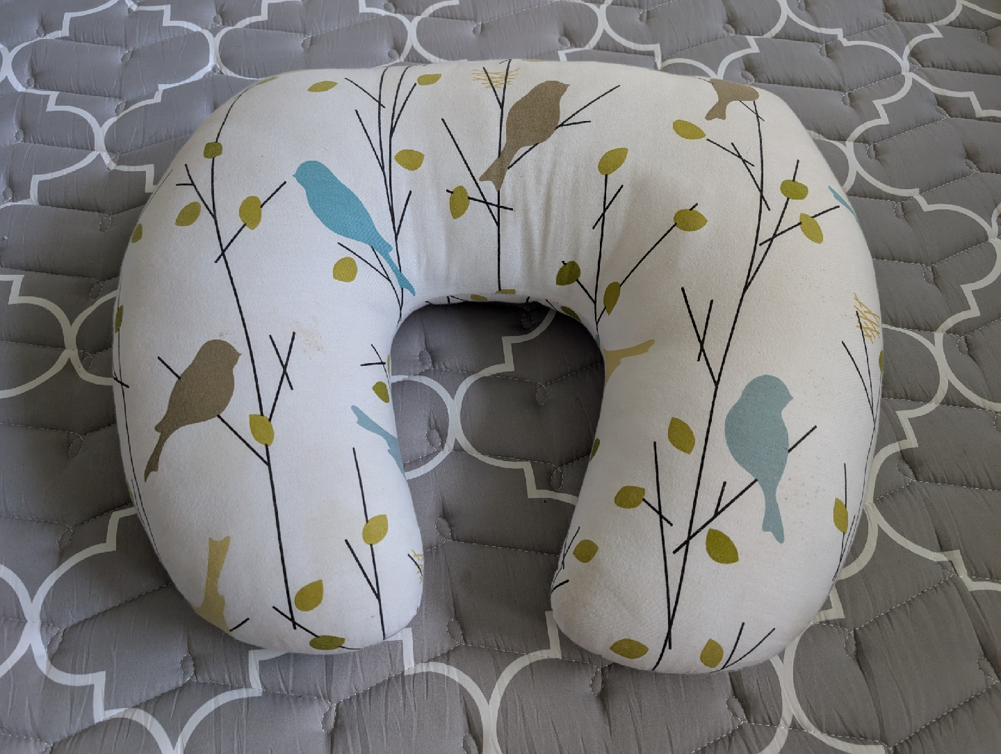 Boppy Pillow - Bird Print - photo 2