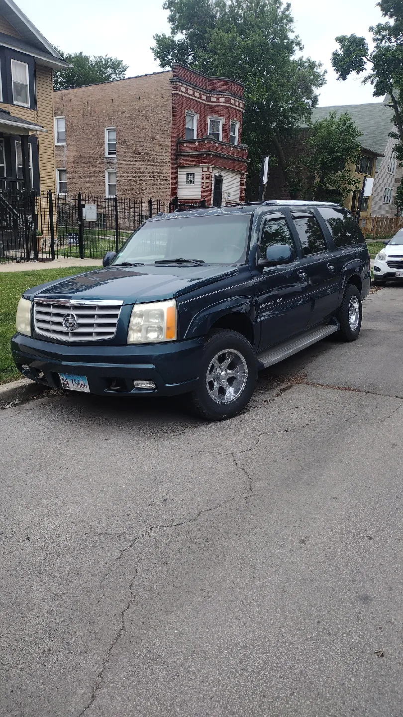 Cadillac Escalade image indicator(2)