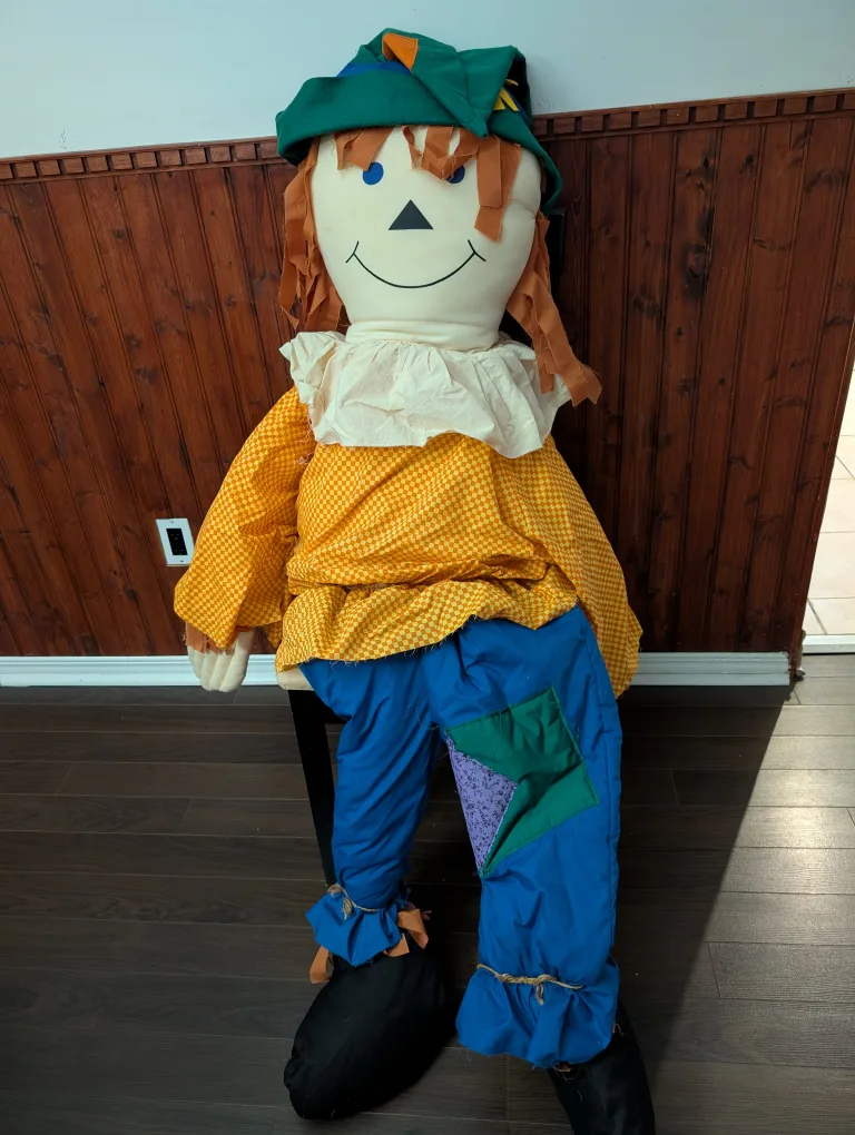 Handmade Scarecrow Decoration thumbnail