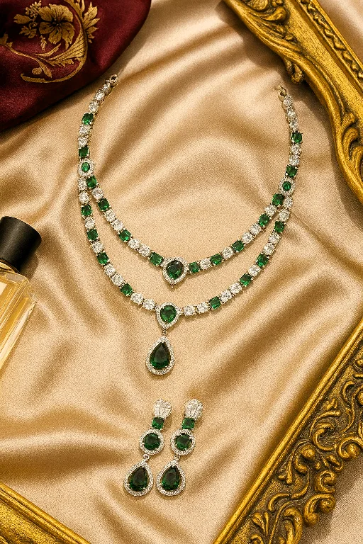 💚✨ “Emerald Elegance: Double the Shine, Double the Glow”