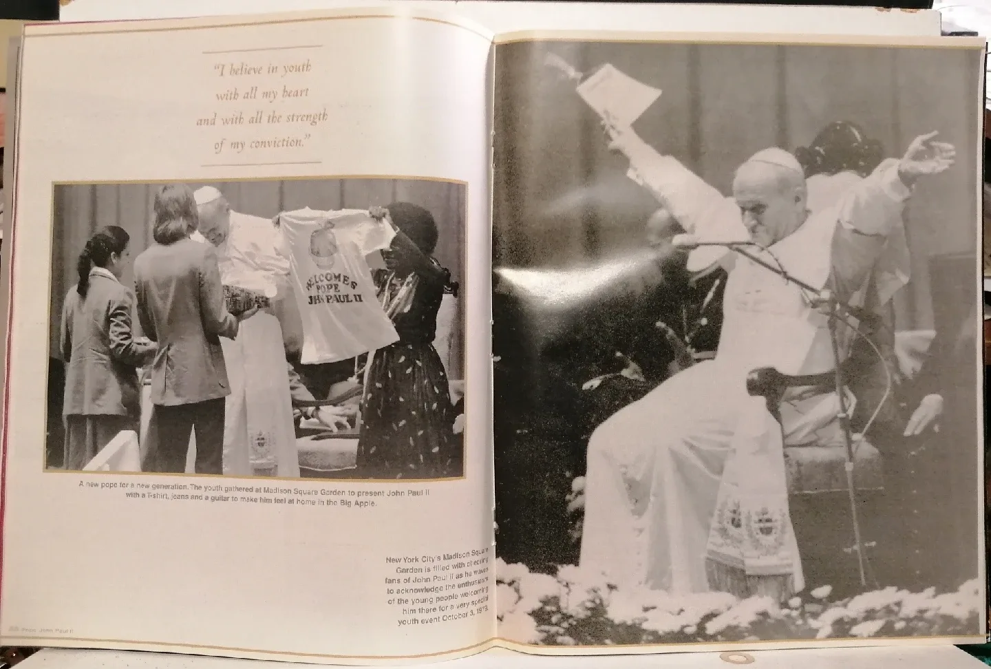Pope John Paul II, Limited Collectors Edition Magazine image indicator(7)