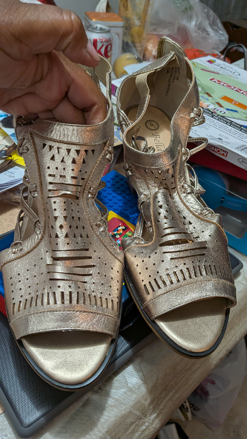 Bella Vita Gold Heels - photo 2
