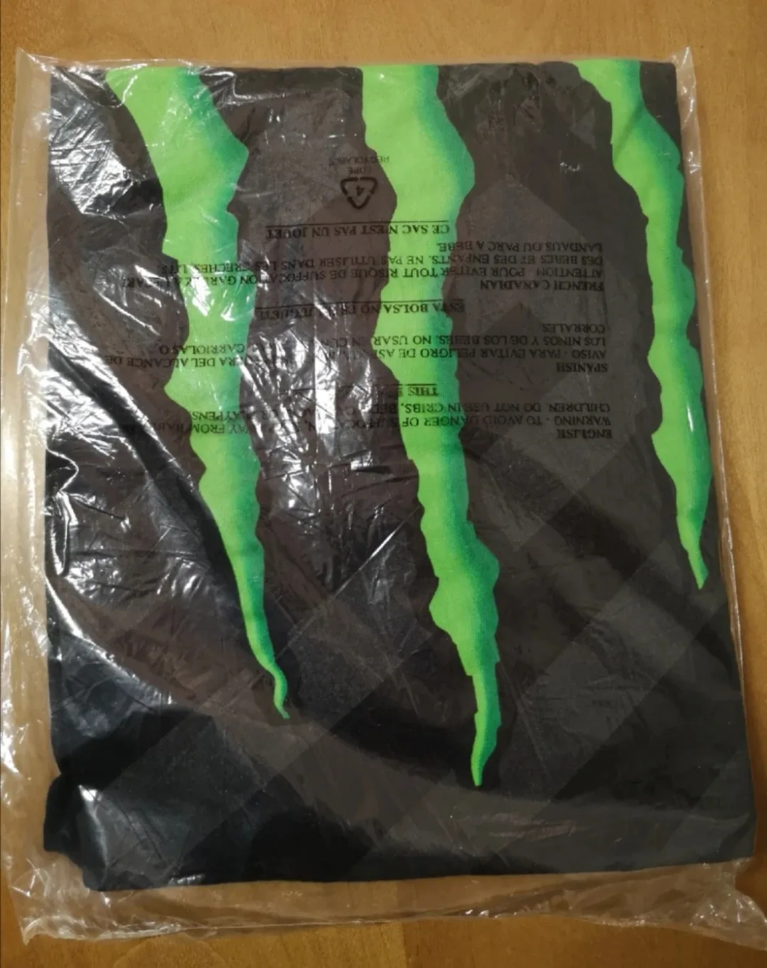 New Monster Energy M-Claw T-Shirt image indicator(2)