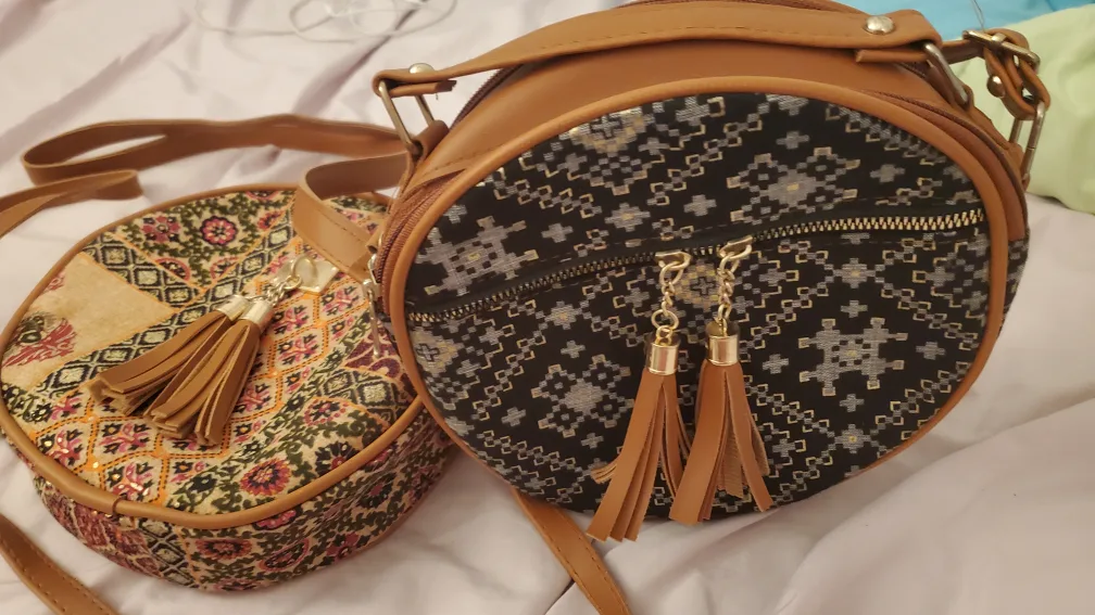 Round Patterned Shoulder Bags - Set of 2 thumbnail