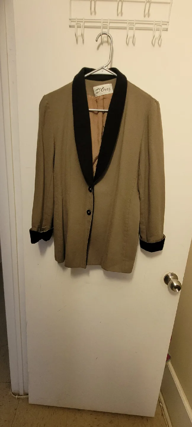 D. Ortiz Blazer - Size Small thumbnail