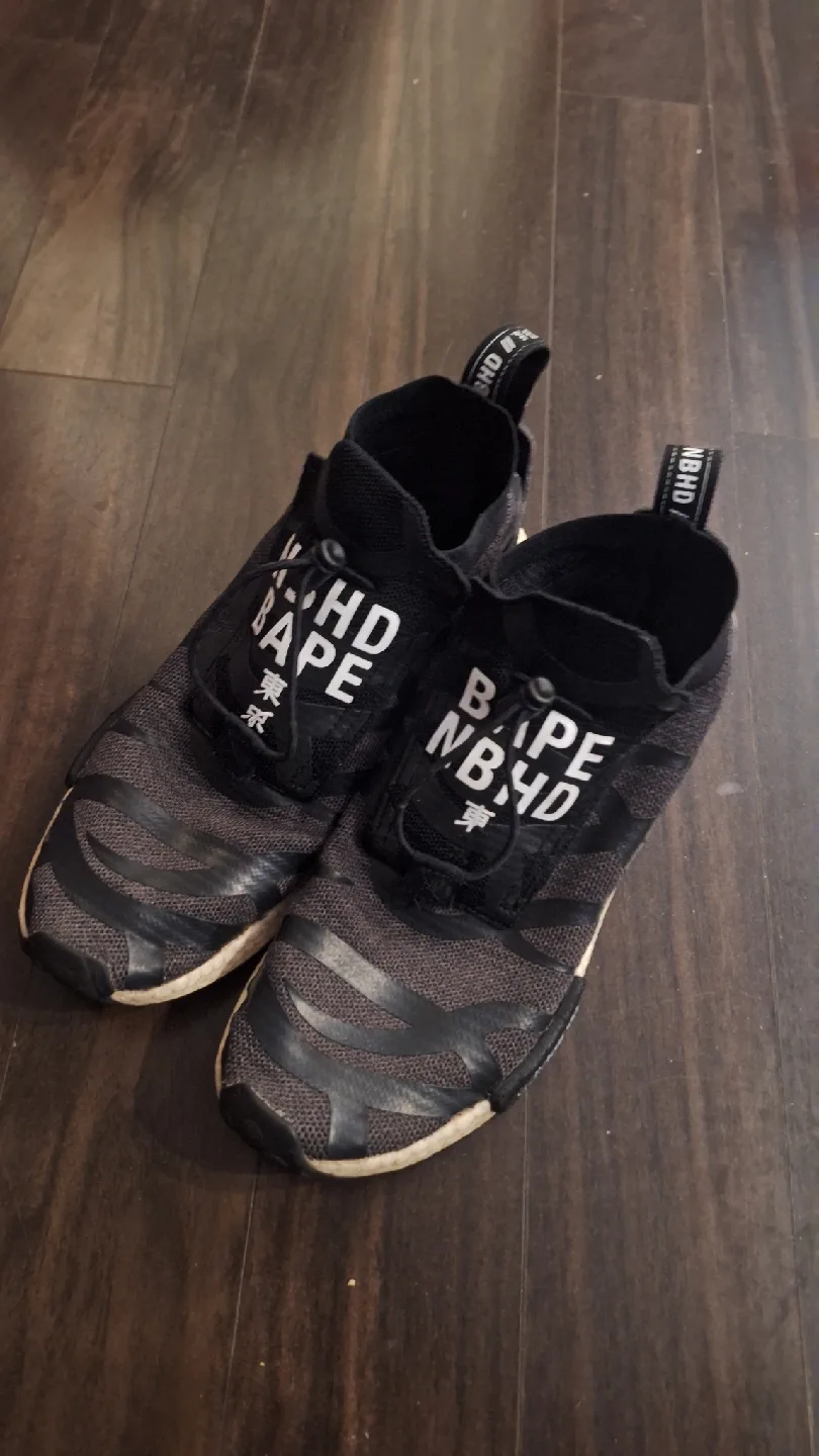 Shoes (Adidas, Nike) image indicator(2)