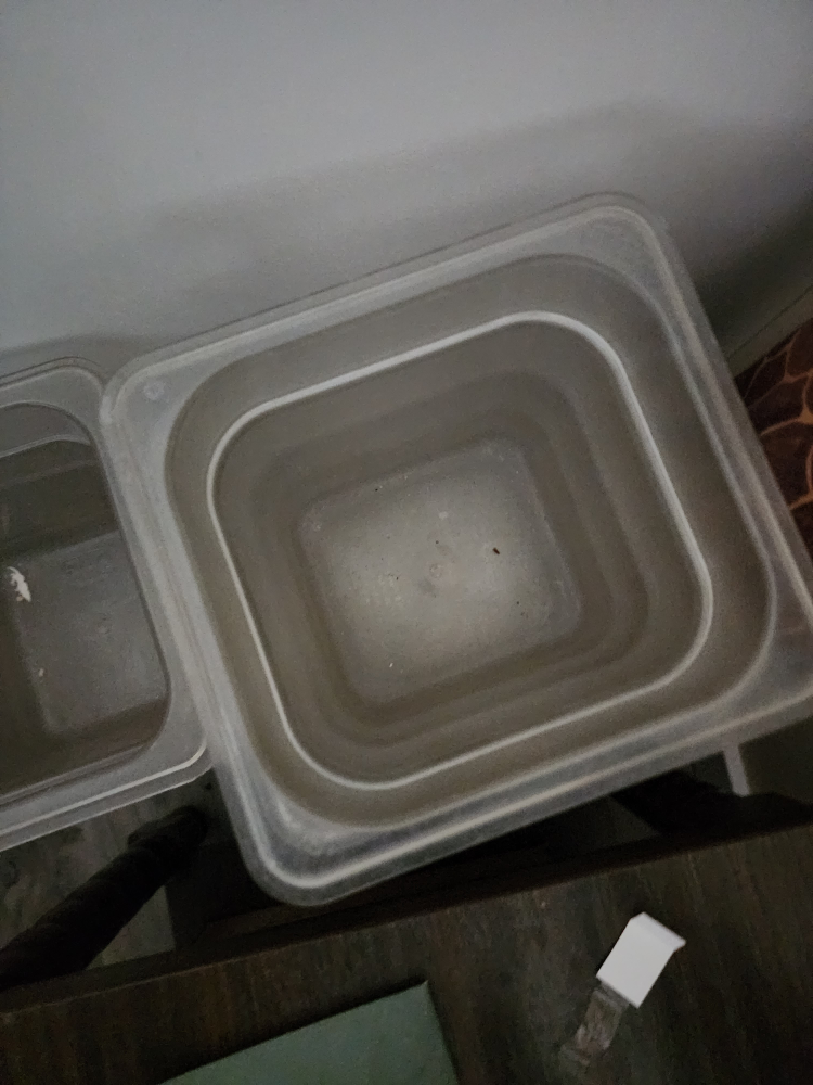 Plastic Food Storage Containers - photo 3