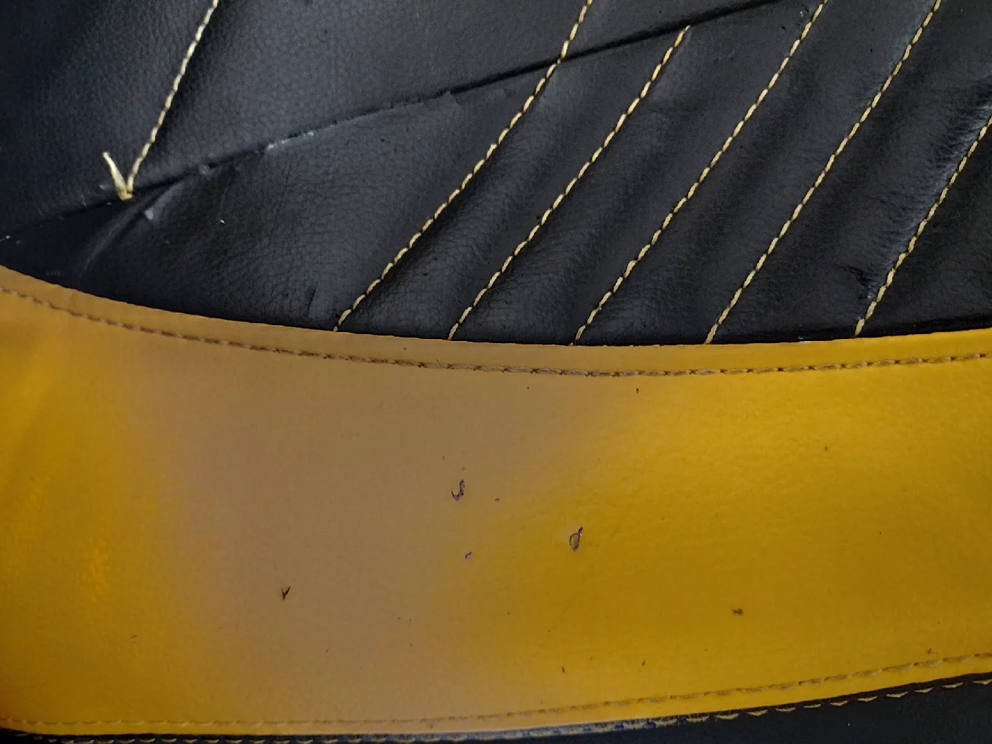 Black and Yellow Gaming Chair image indicator(3)