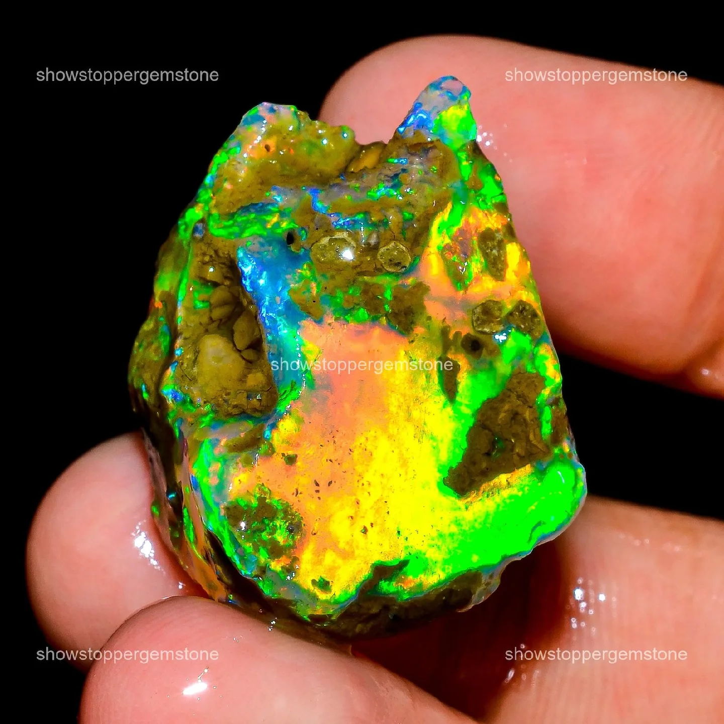 ​A Dazzling 33ct Rainbow Raw Opal {See Video}📽️ thumbnail