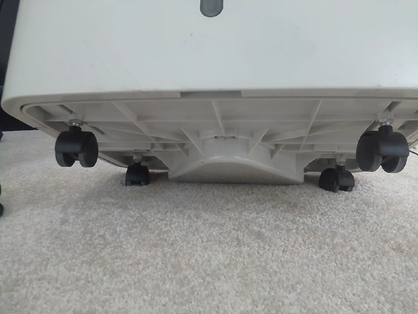 ForestAir 60-Pint Dehumidifier – Great Condition image indicator(6)