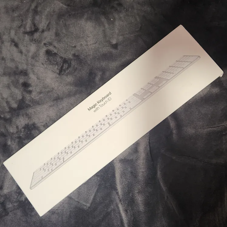 New Apple Magic Keyboard with Touch ID image indicator(4)