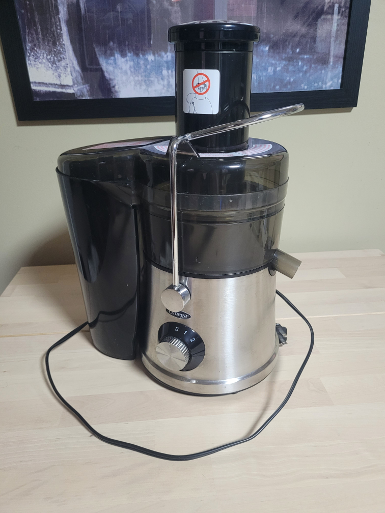 Omega Juicer