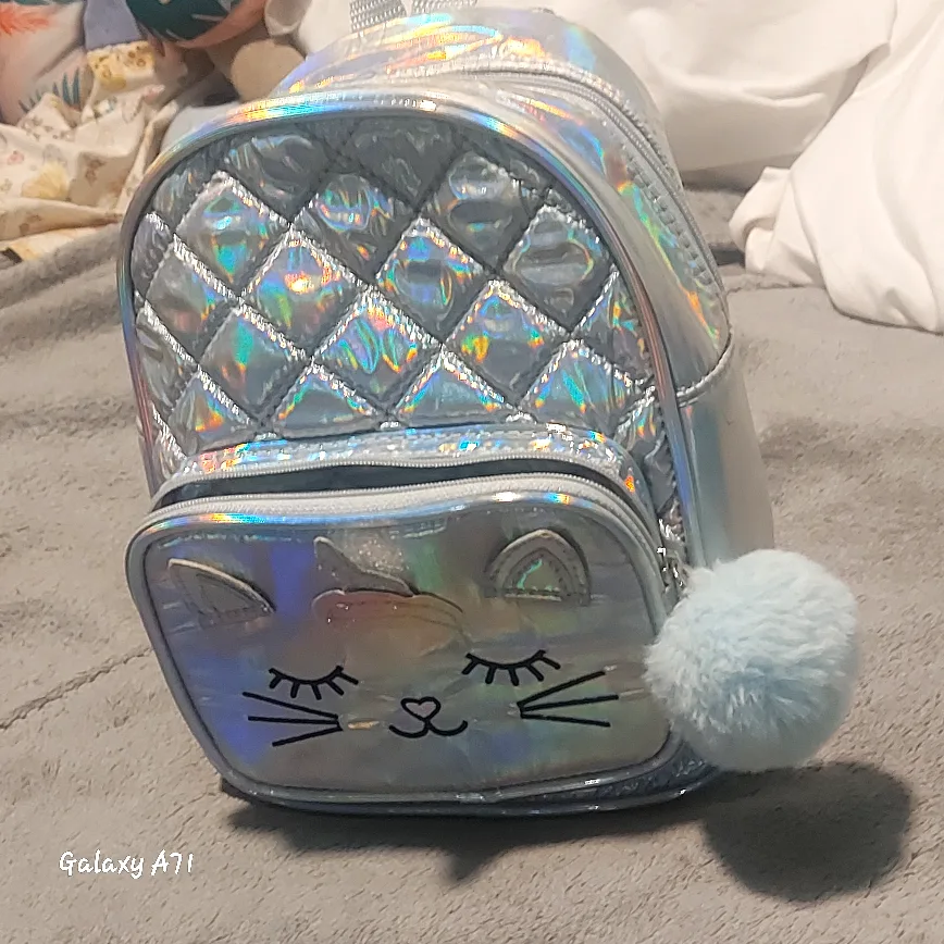 *** CHILD'S SIZED BACKPACK *** image indicator(3)