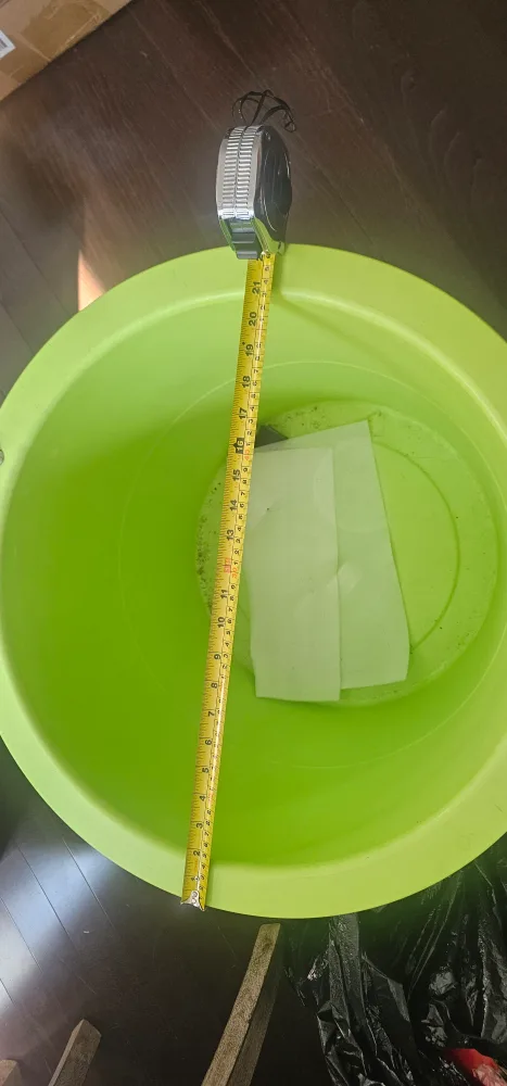 Large Green Plastic Tub with Handles image indicator(3)