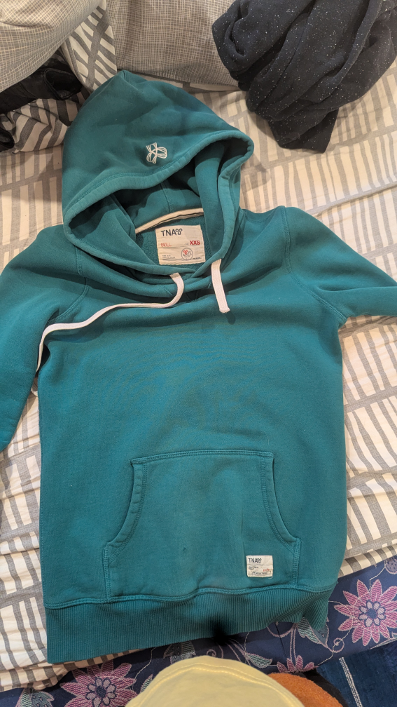 free clothes bundle - photo 4