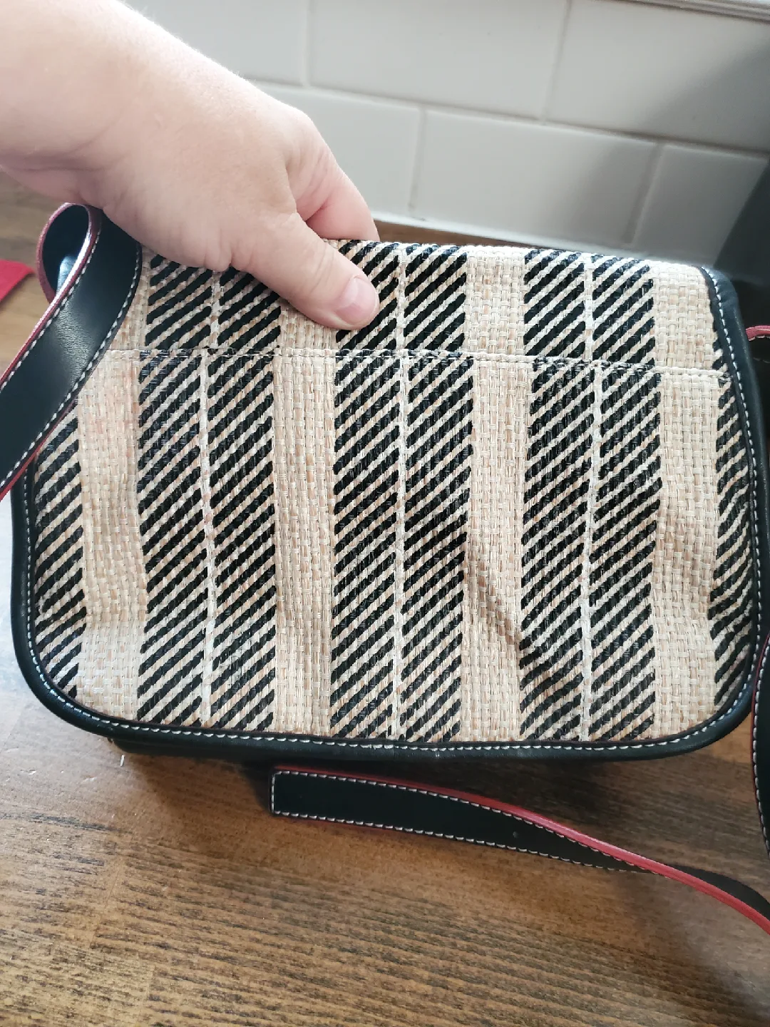 Tommy Hilfiger Crossbody Bag image indicator(4)