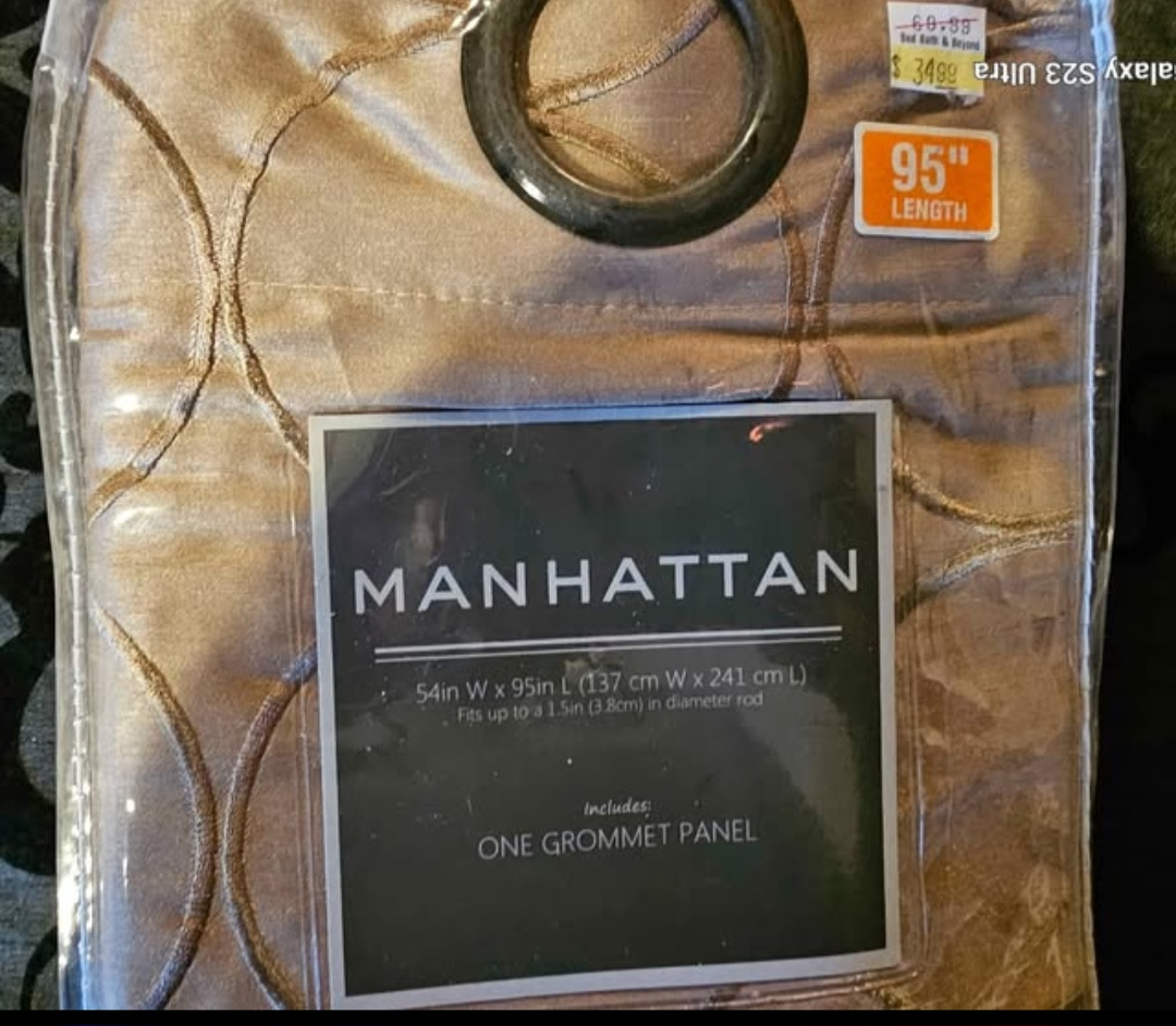 5 Manhattan Grommet Panel - 54x95