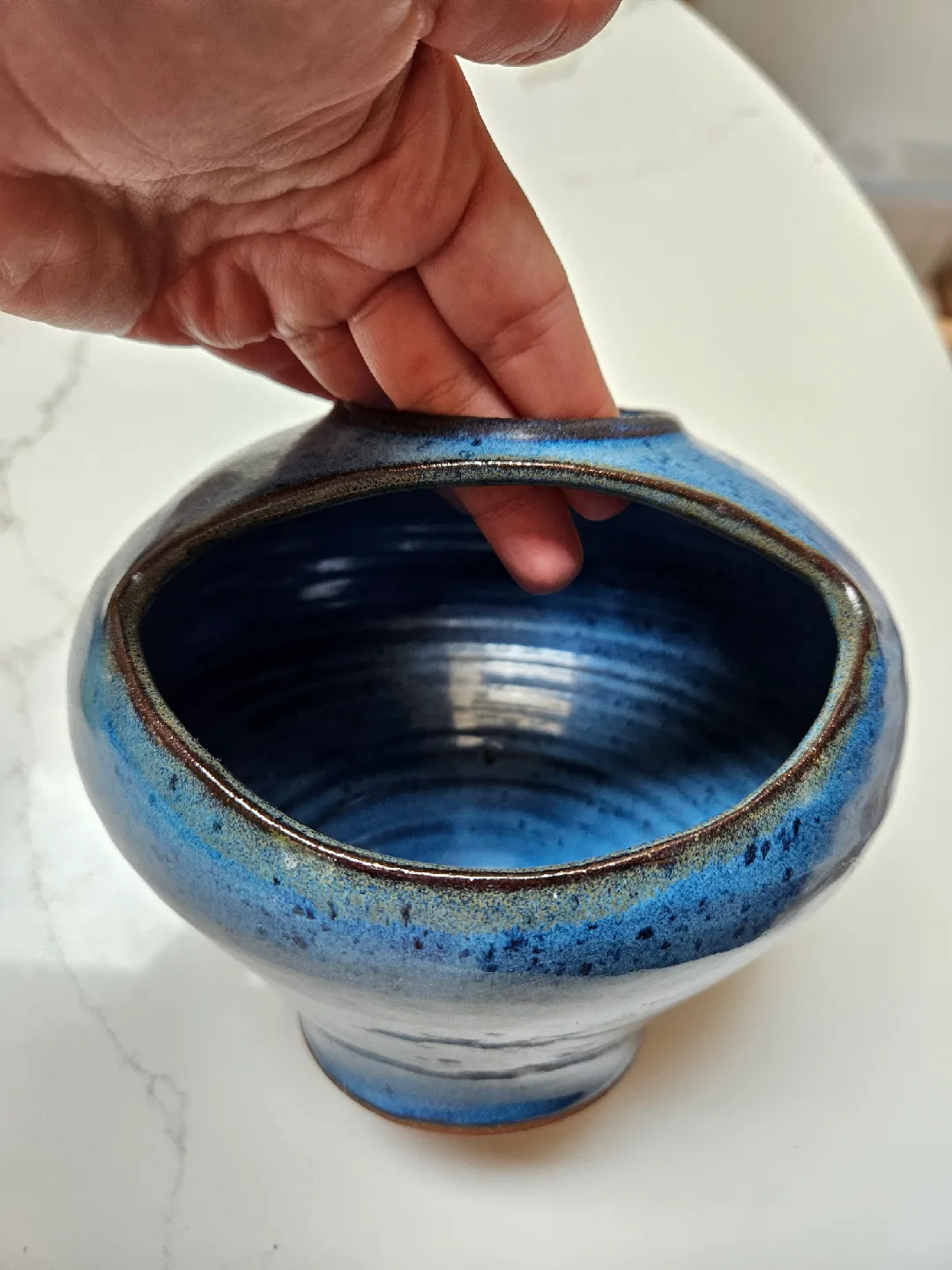 Blue Ceramic Vase image indicator(7)