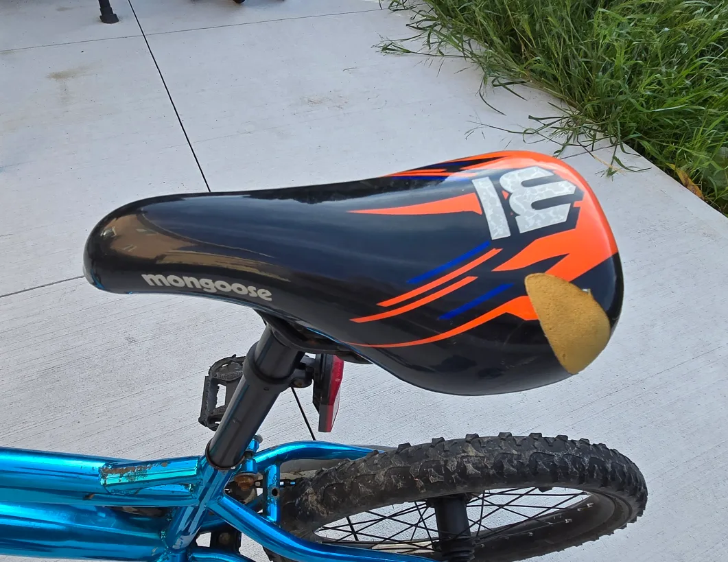 Mongoose Kinetic 16" Kids Bike - Blue image indicator(4)