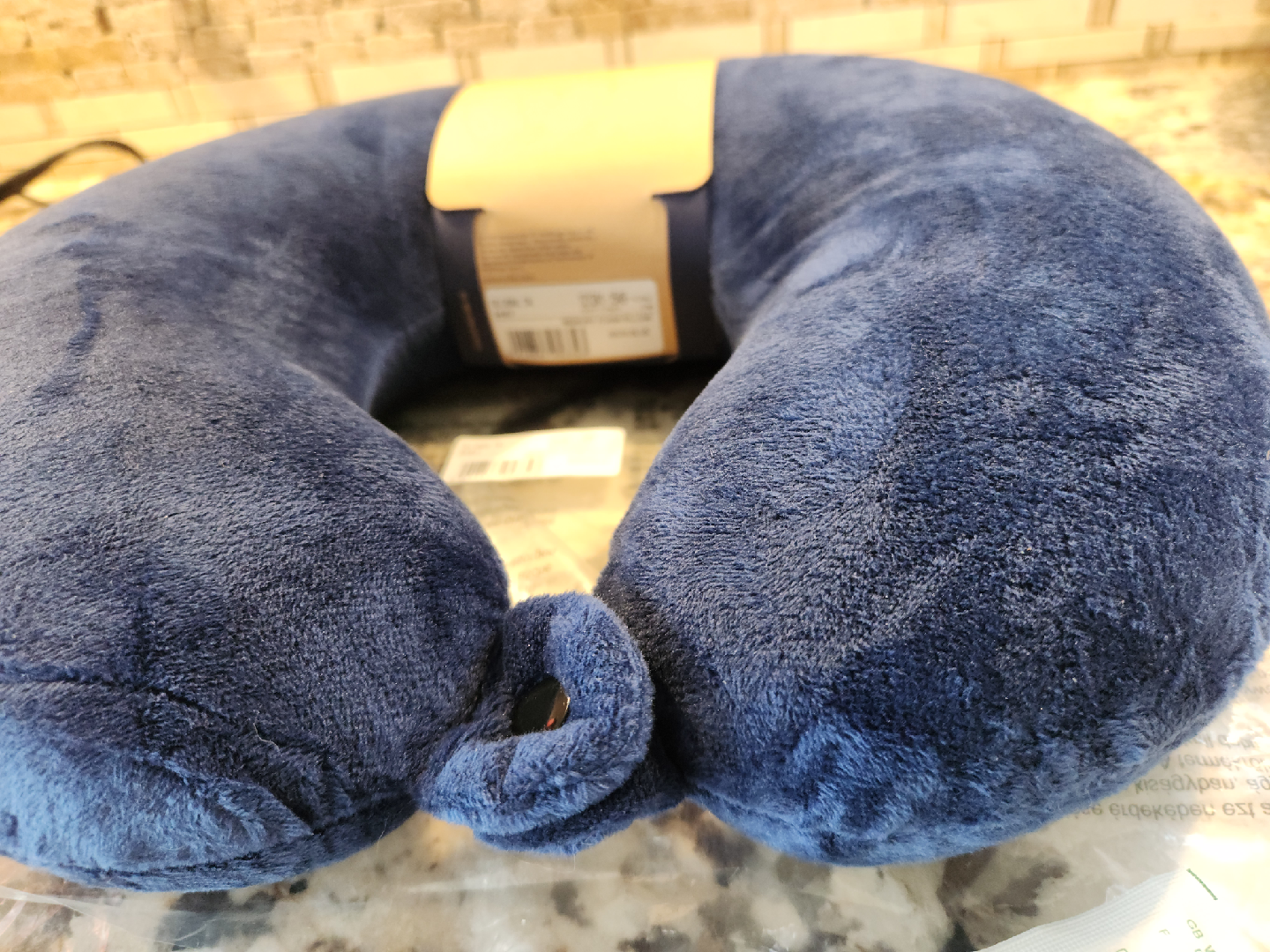 New Samsonite Memory Foam Travel Pillow - photo 3