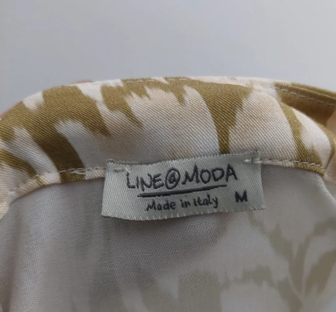 100 % VISCOSE Floral Print Blouse Medium image indicator(10)