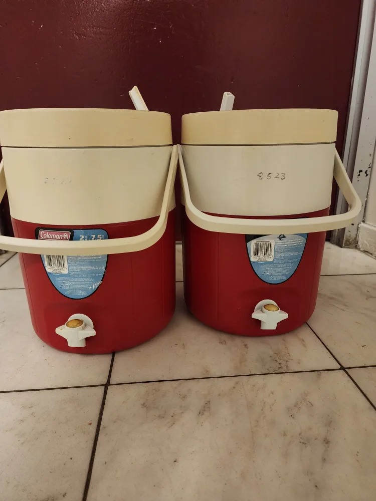 Coleman 7.5 L Water Jug - 2 Available image indicator(10)