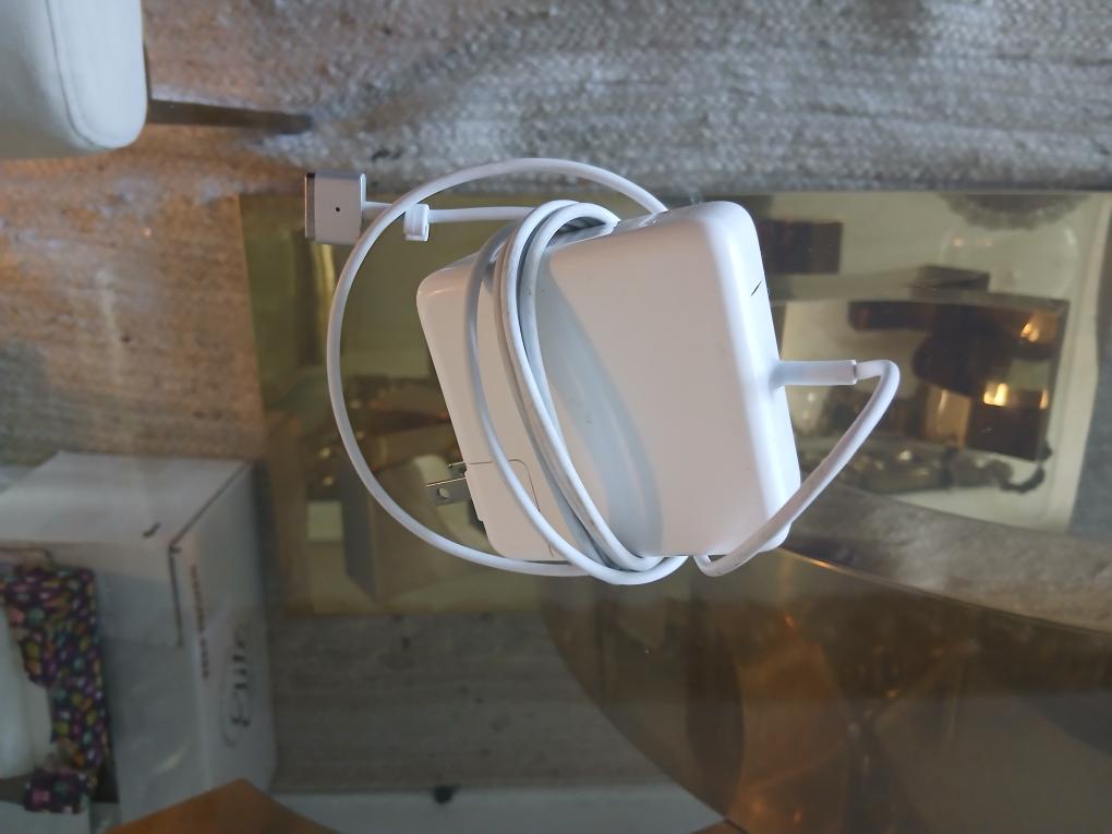 MacBook Air - photo 2