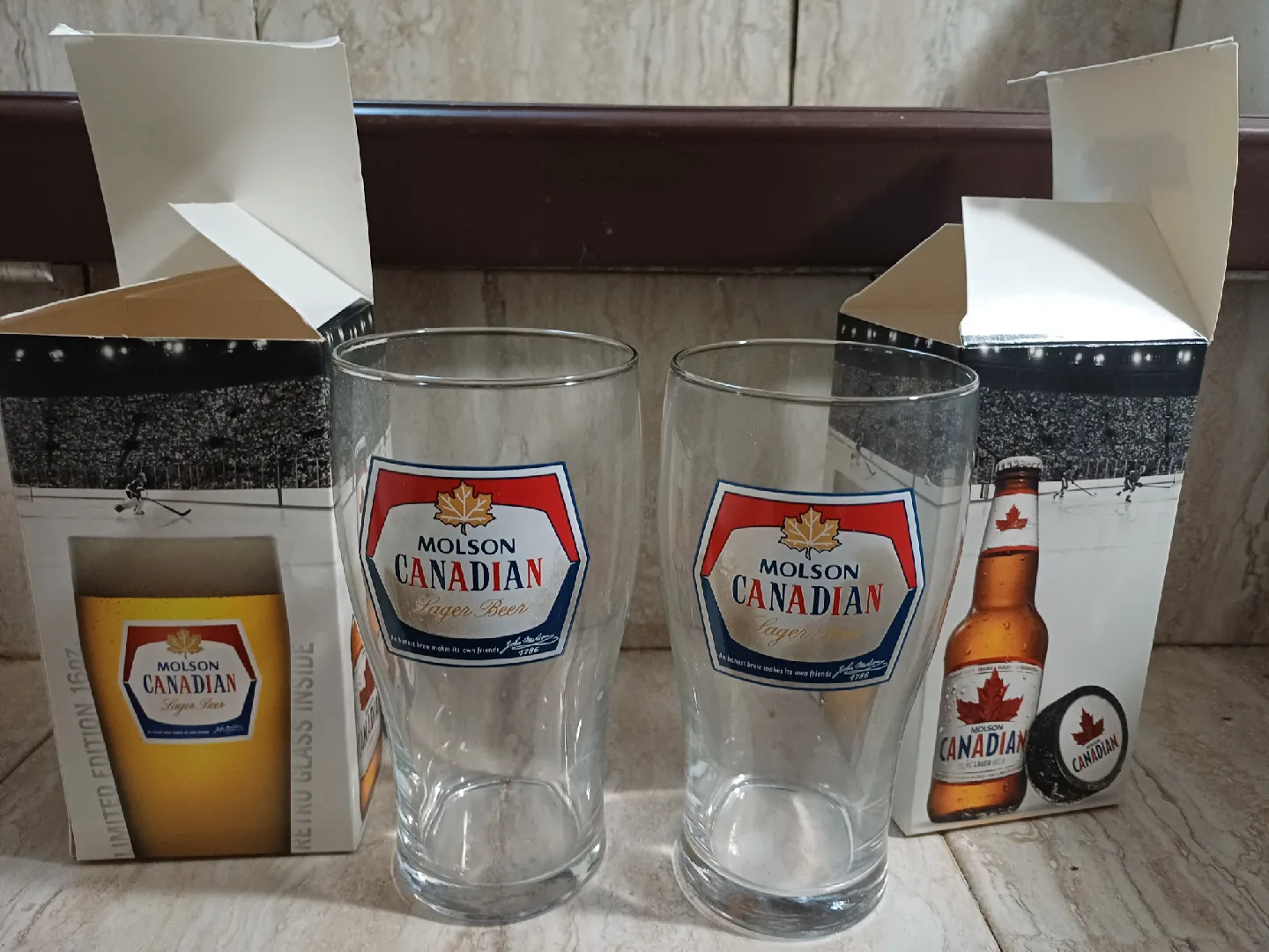 🥕 NEW Molson Canadian Lager Beer Glasses thumbnail