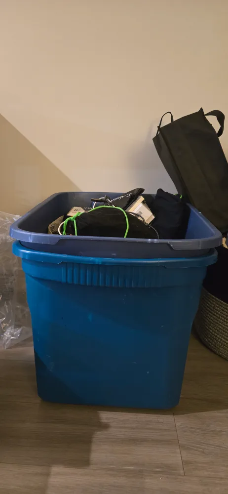 🥕 Sterilite 38 L Tote Box - no lid image indicator(4)