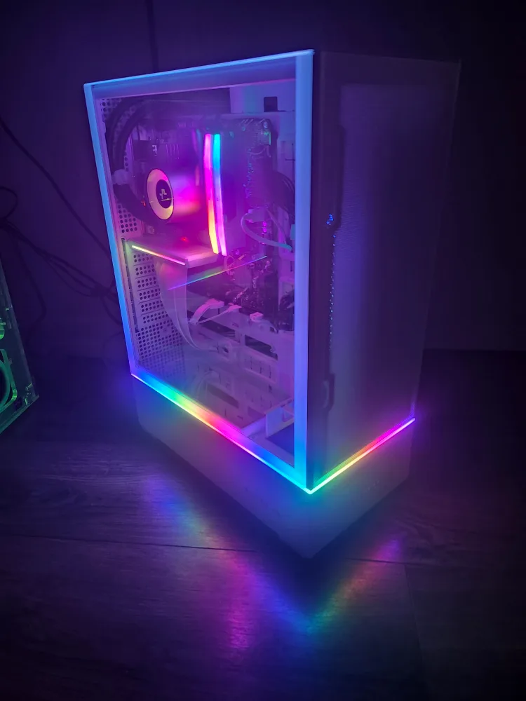 Gaming PC, RTX 3070 Ti, Core i5 14400F, Brand New! image indicator(6)