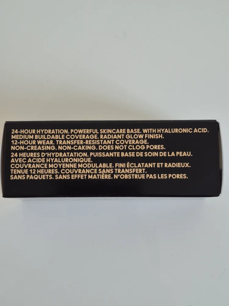 MAC Studio Radiance Serum-Powered Foundation N18 image indicator(3)