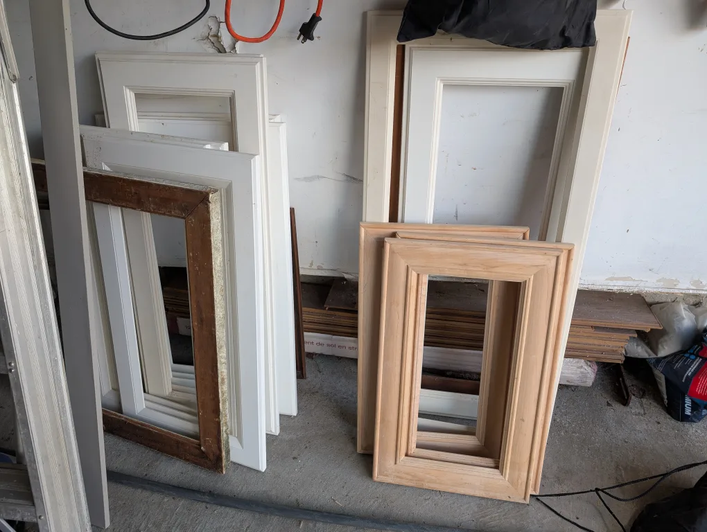 Assorted Picture Frames thumbnail