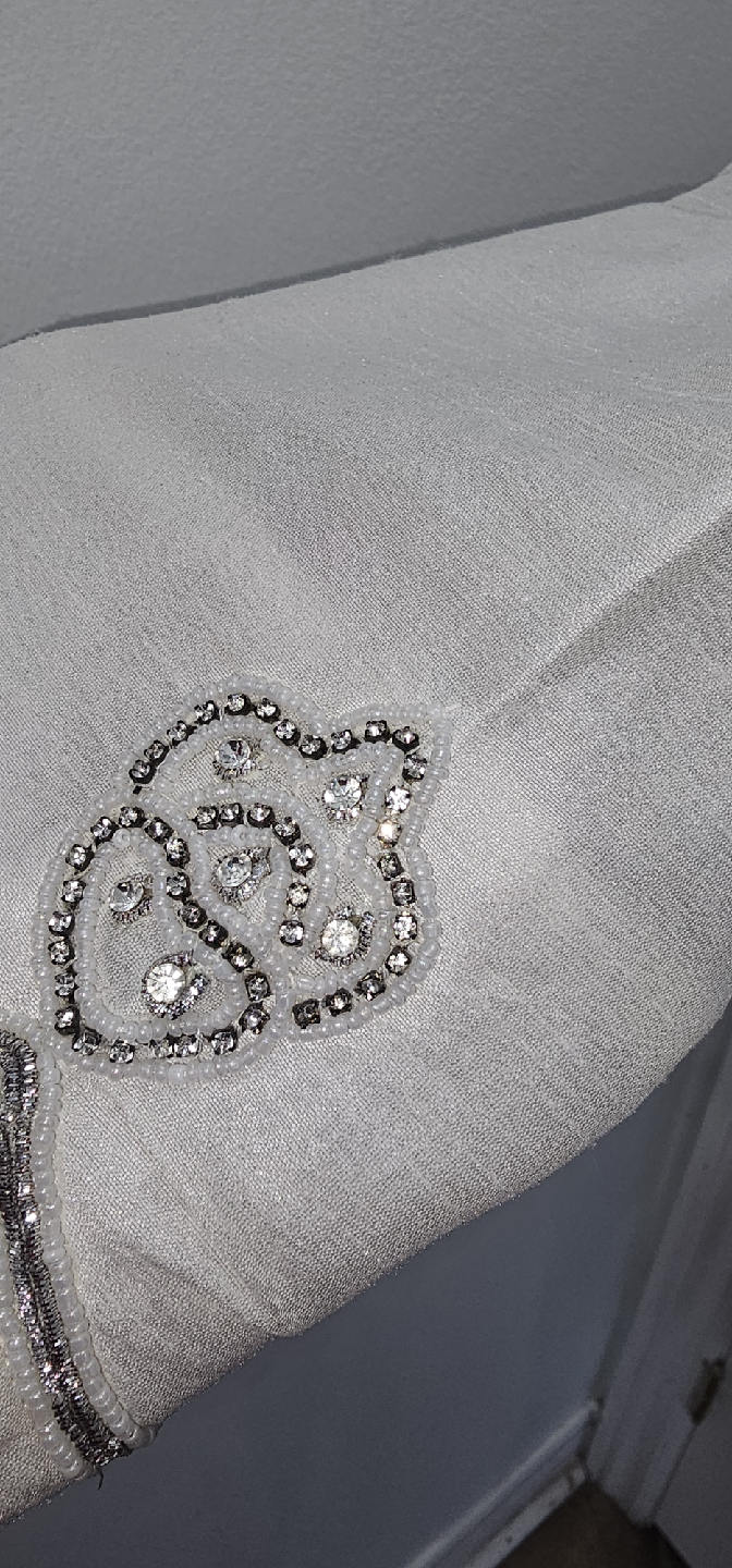 White & Purple Embellished Salwar Kameez - Size 40 🥕 - photo 3