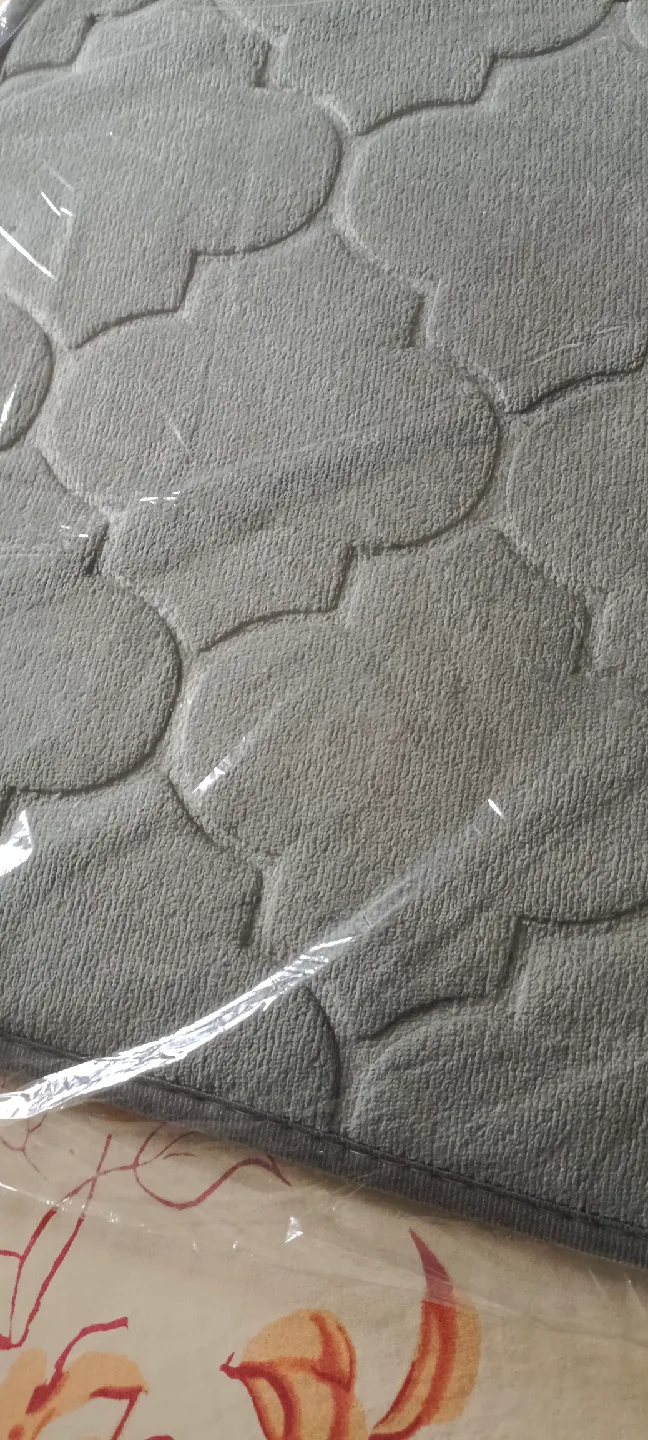 New Grey Bath Mat thumbnail