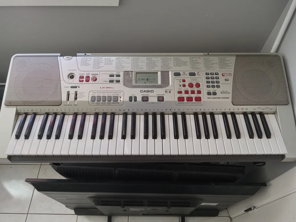 Casio LK-94TV Keyboard thumbnail