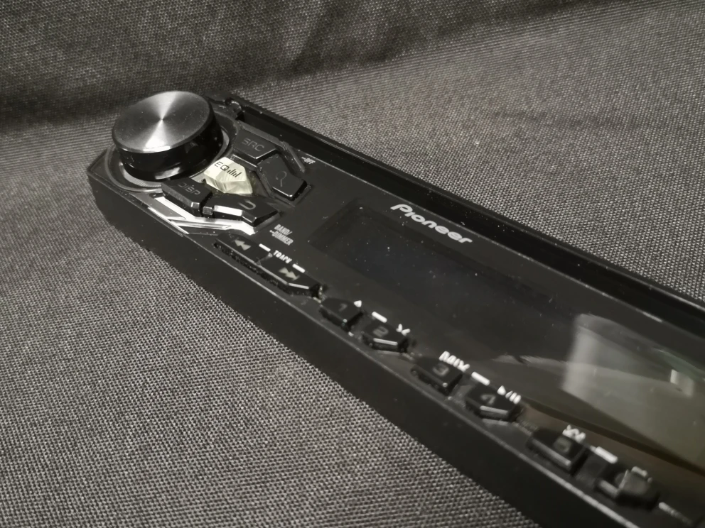 USB Pioneer DEH-X1810UB ~ Faceplate ~ Car Stereo Deck Radio - photo 5