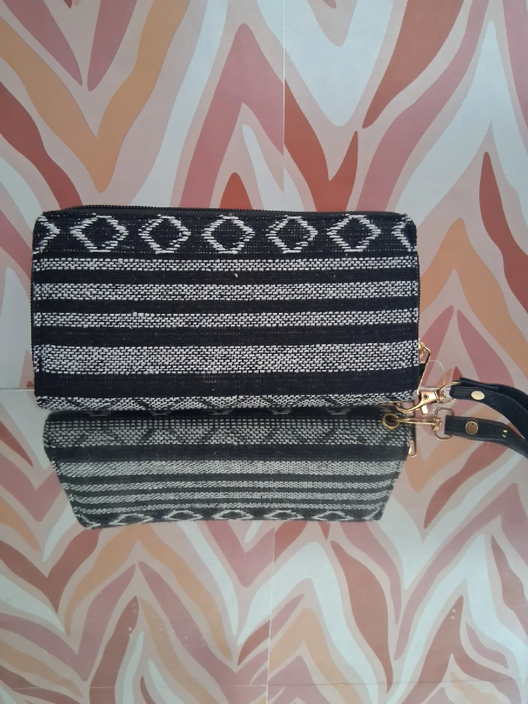 Black & White Patterned Clutch thumbnail