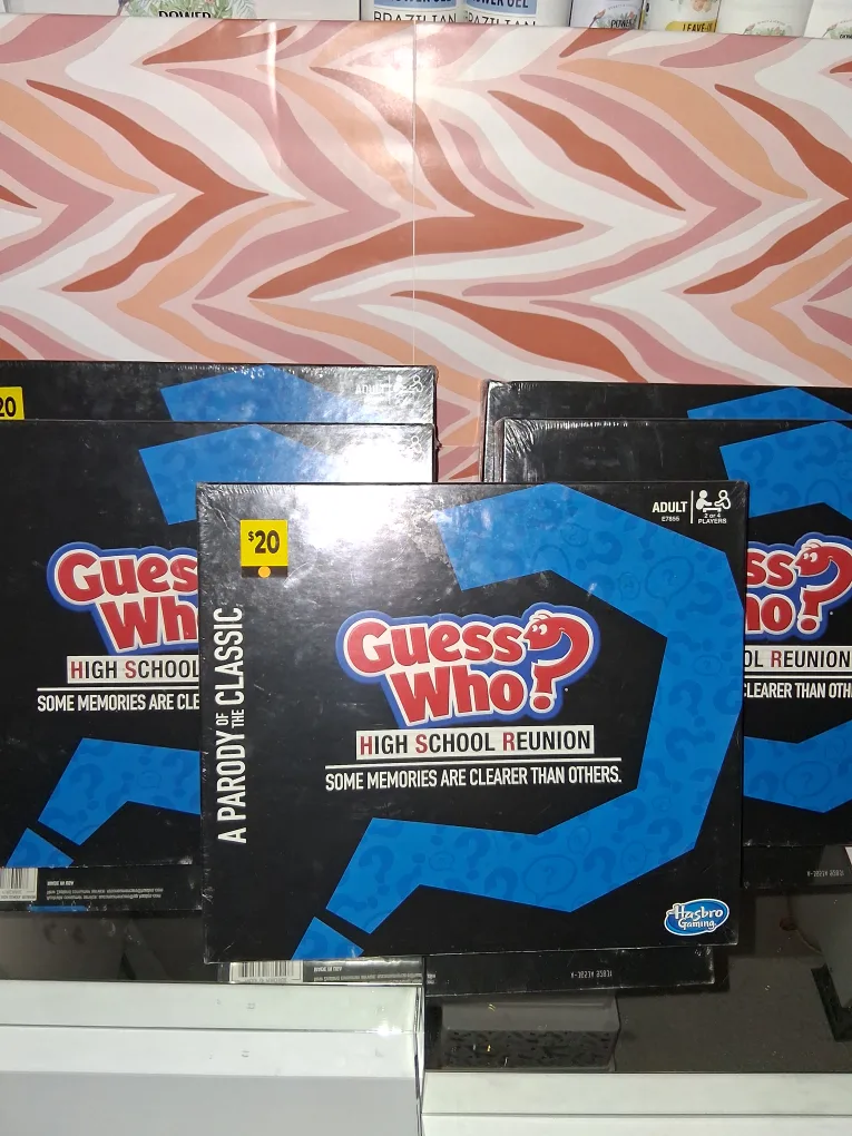 New Guess Who? High School Reunion Board Game thumbnail