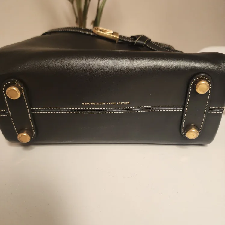 Coach Black Leather Crossbody Bag image indicator(4)