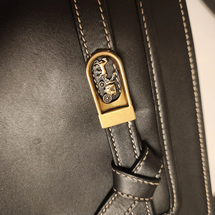 Coach Black Leather Crossbody Bag image indicator(6)