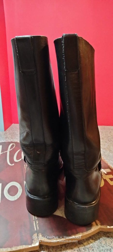 Gucci Black Leather  Boots Size 8.5 B - photo 3